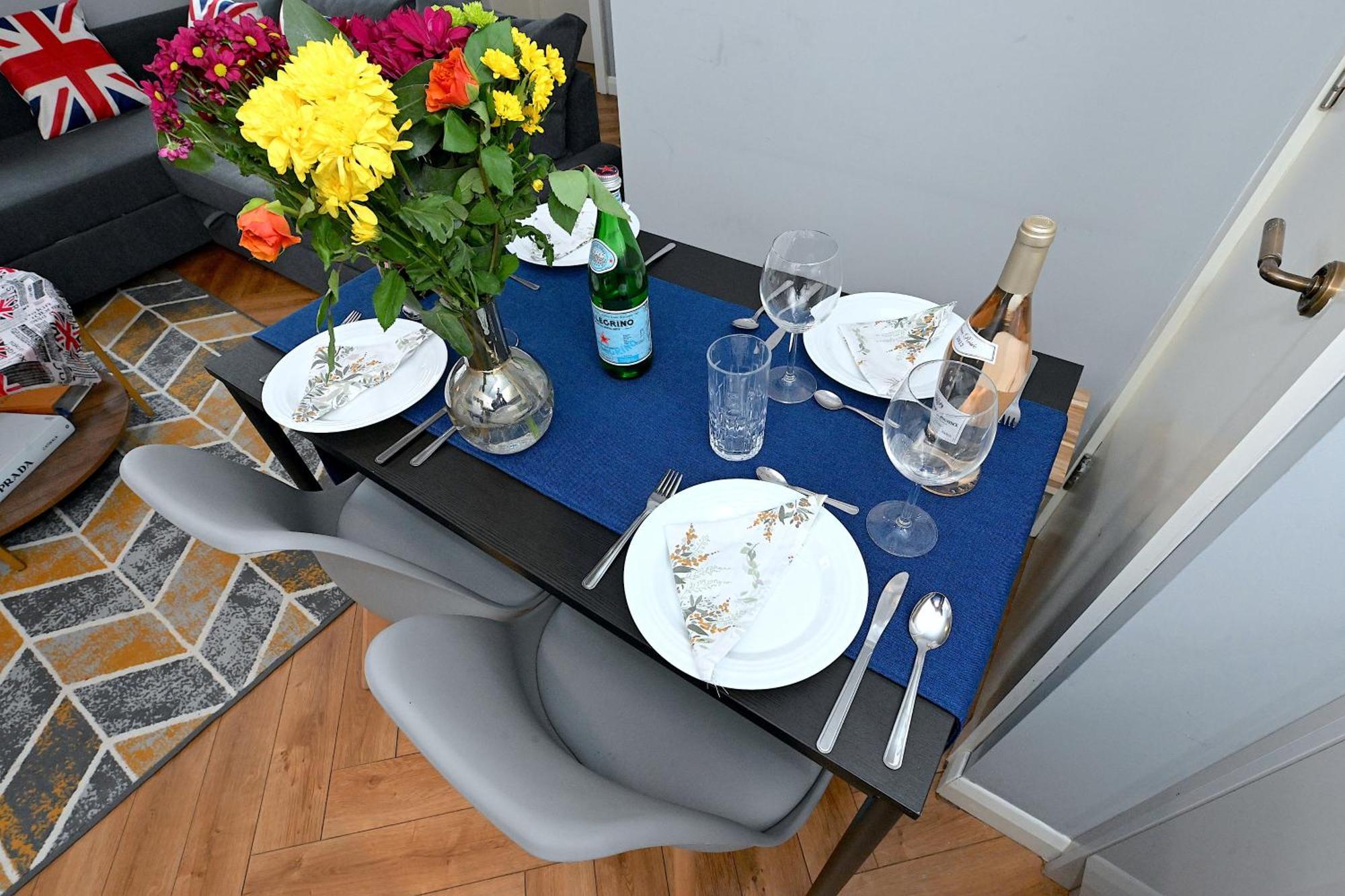 1 Bedroom Flat In Wood Green Piccadilly Line London Exterior foto
